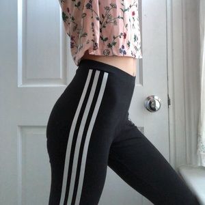NWOT Adidas three stripe leggings size xs